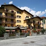 Hotel Paradise & Wellness