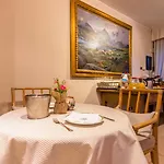 Paradise & Wellness Hotel