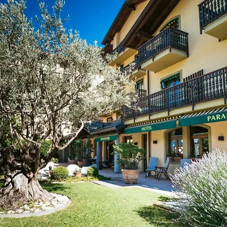 Hotel Paradise & Wellness 4*