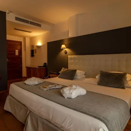 Paradise Hotel&wellness
