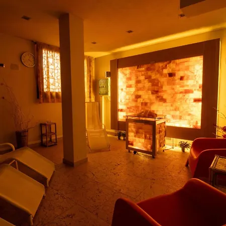 ホテル Paradise & Wellness