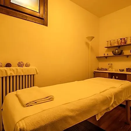 Paradise & Wellness Szálloda 4*
