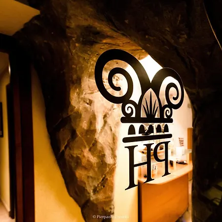 Paradise Hotel&wellness