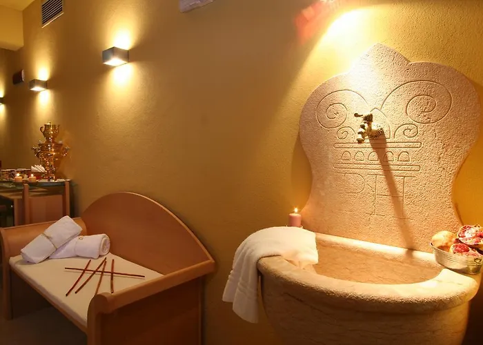 Paradise & Wellness 호텔 4*