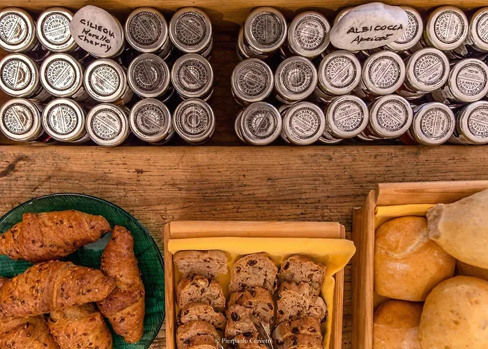 Hotel Paradise Hotel&wellness 4*